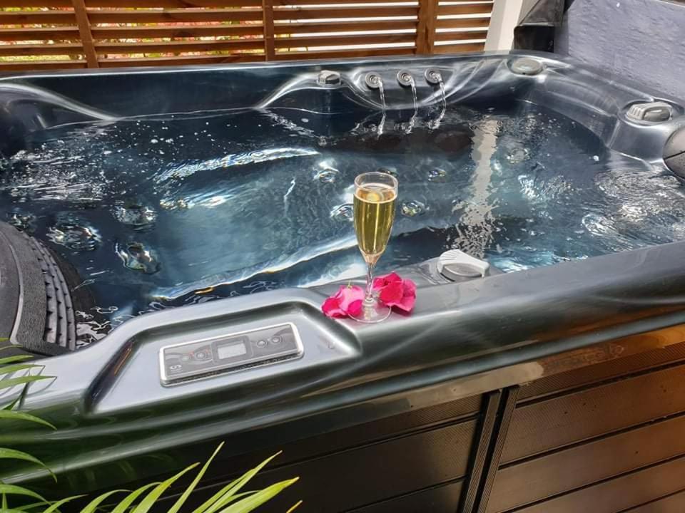 Les Sens Ciels Apartment Saint-Louis Bagian luar foto